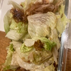 レンジで簡単♪　かつおぶし入り　温レタス